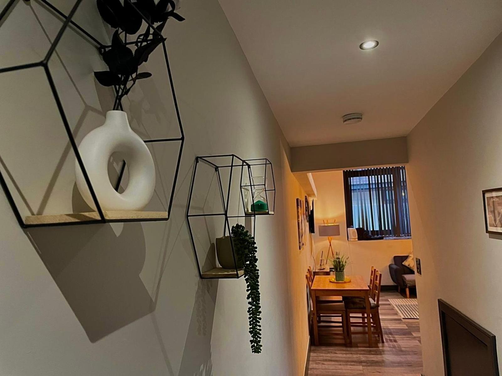 Artistic, Cozy, Stylish, Open Plan, City Centre 1Br Шеффілд Екстер'єр фото